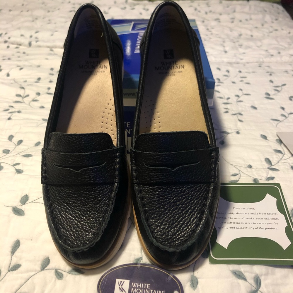 White Mountain Shoes 7M